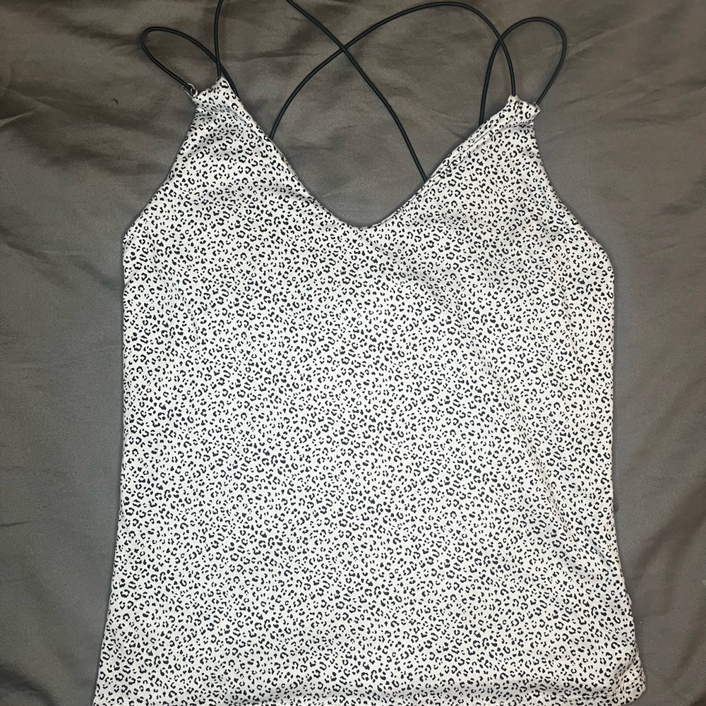 Gaze Black and White Fitted Camisole with Spaghetti Straps